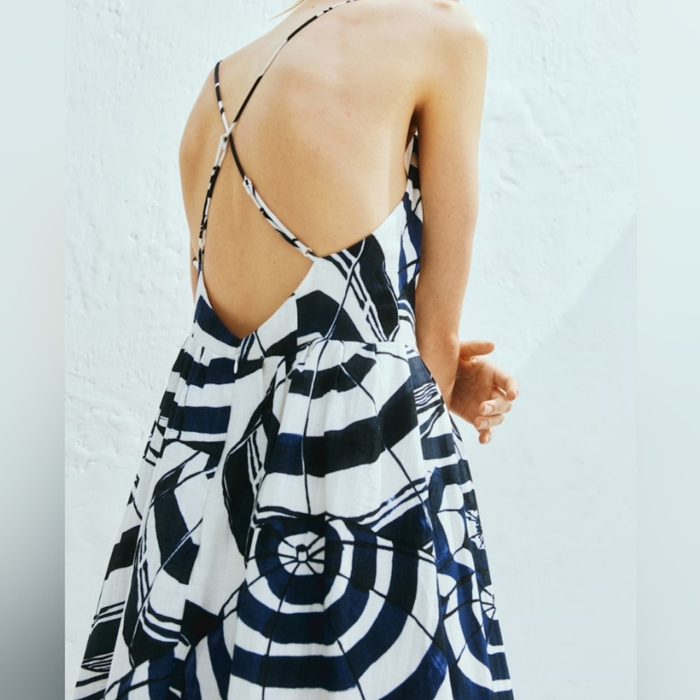 STORE CLOSING! H&M Long Strappy Dress White/navy Blue Patterned Fitted Bodice N - Picture 1 of 14